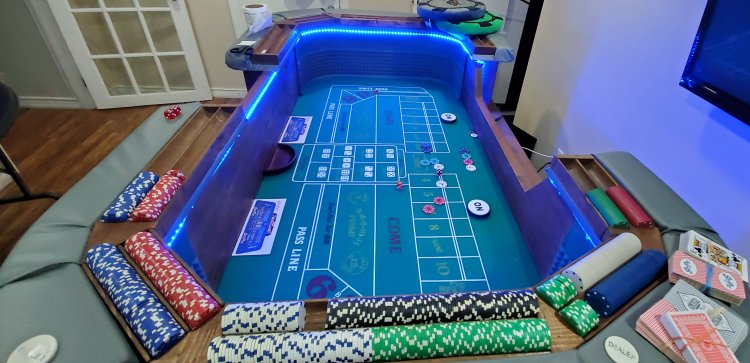 Craps Table